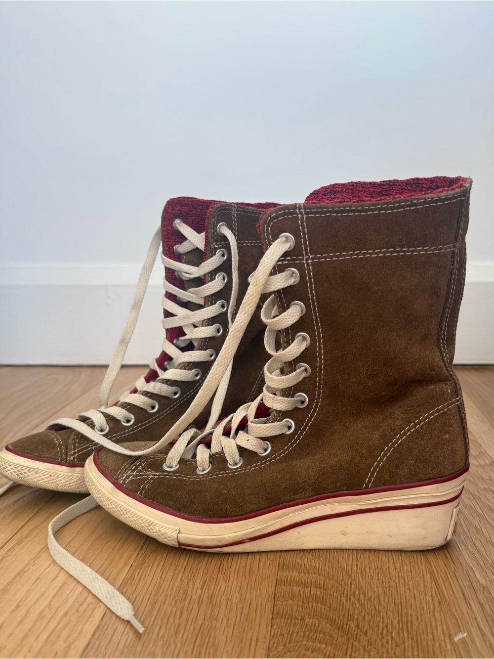 RARE Converse CT Hi-Ness XHI Boots Women 6